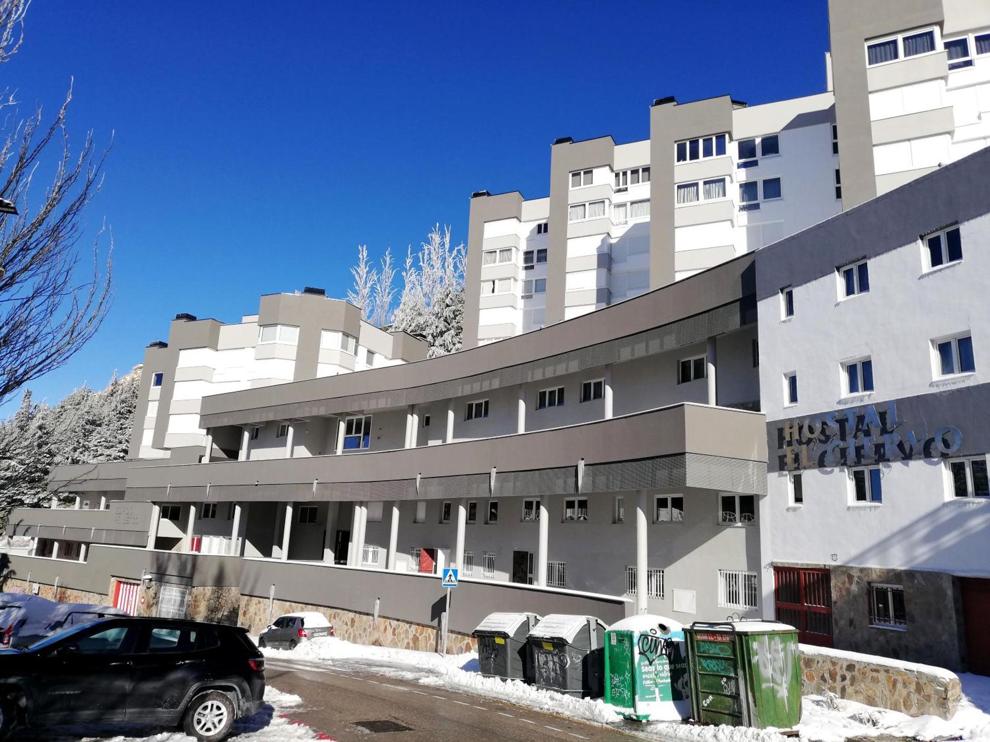 Apartamentos Penibetico Con Parking Y Wifi By Surynieve سْييرا نيفادا المظهر الخارجي الصورة